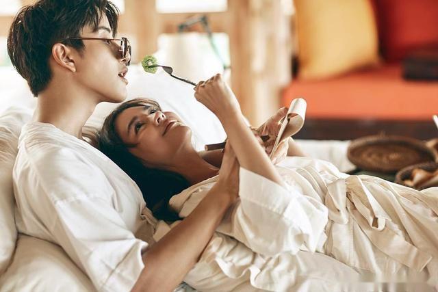 男人越是深爱你，越不愿意“共享”这些，不要误以为找错了人